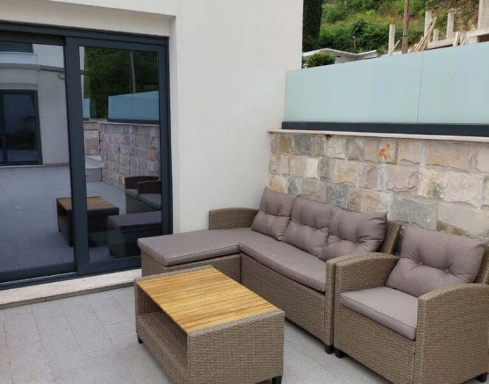 82A2AB33-39DD-4D35-B2D0-8AC42D5D9FBC