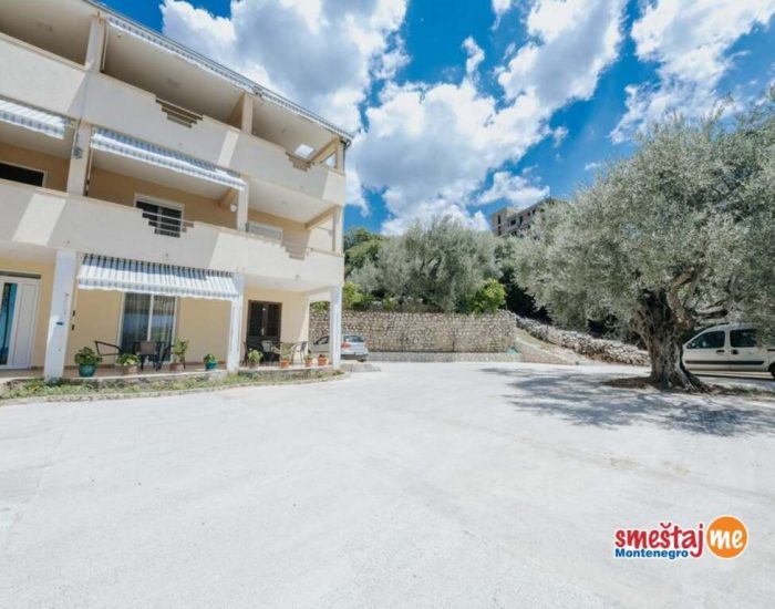 Apartmani- APARTMENT OLIVE GARDEN-smestaj09