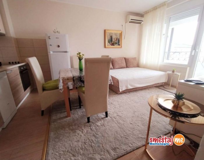 Apartmani-Lux-Apartmani-R-Dobre-Vode-smestaj03