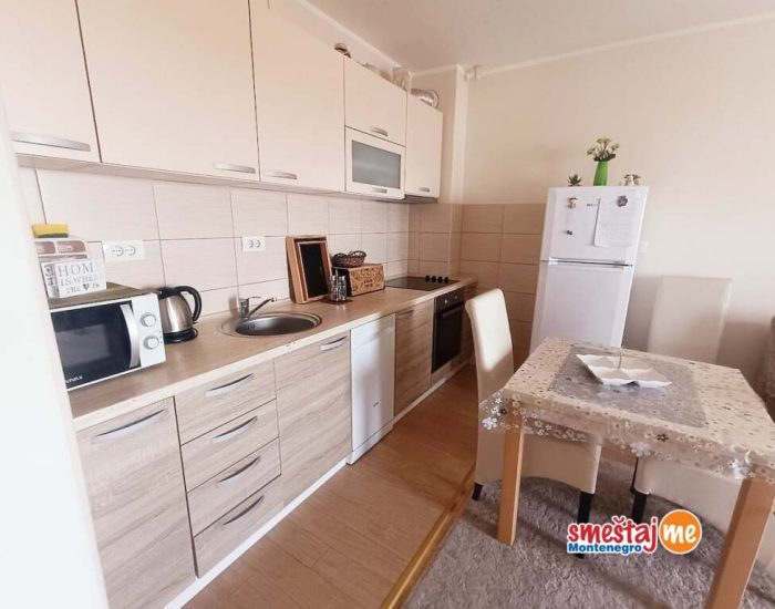 Apartmani-Lux-Apartmani-R-Dobre-Vode-smestaj04