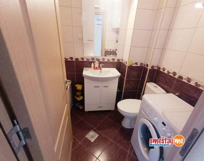 Apartmani-Lux-Apartmani-R-Dobre-Vode-smestaj05
