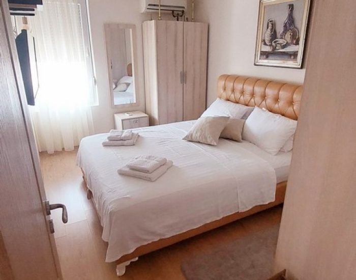 Apartmani-Lux-Apartmani-R-Dobre-Vode-smestaj08