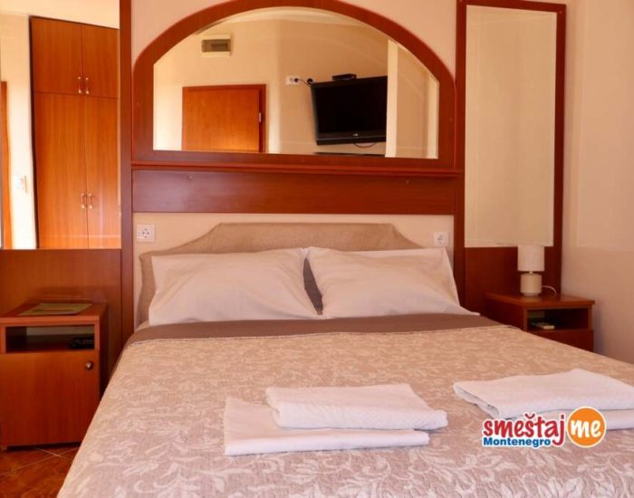 Apartmani-Pansion-Nobel-Buljarica-smestaj05