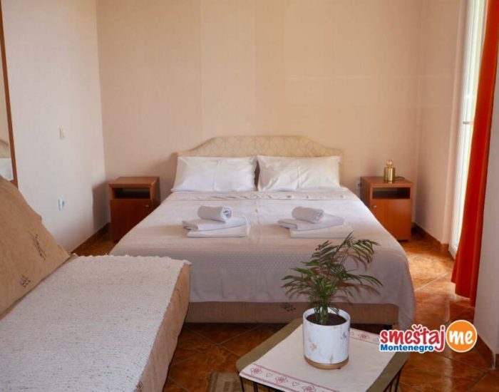 Apartmani-Pansion-Nobel-Buljarica-smestaj07