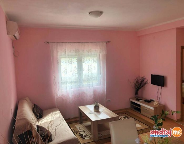 Apartmani Simic Kamenari