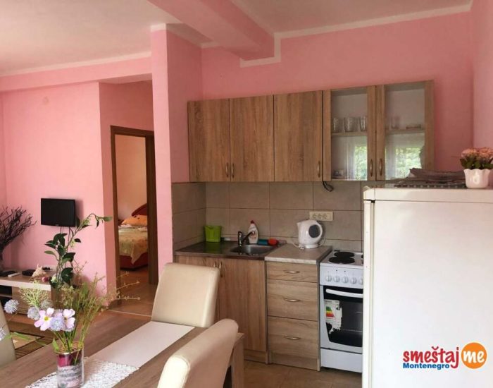 Apartmani Simic Kamenari