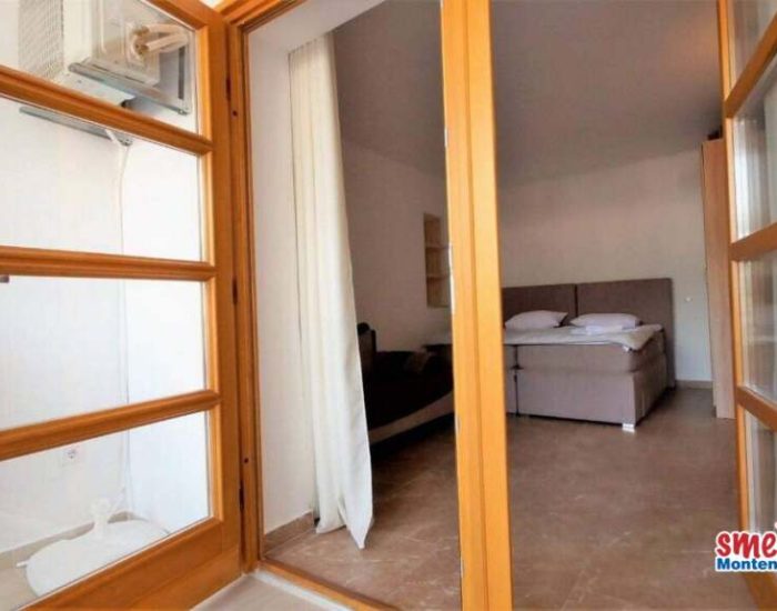 Apartmani-smjestaj-Vesna-ES-apartman.me00007