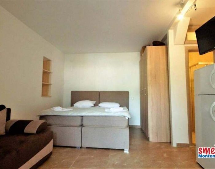 Apartmani-smjestaj-Vesna-ES-apartman.me00009