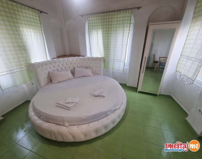 dvokrevetni apartman studio soba