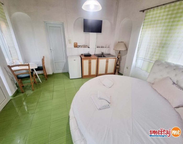 dvokrevetni apartman studio soba