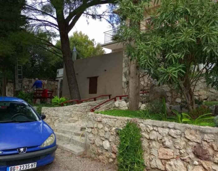 IMG-7886b33cba1b857da9818b813adf1c37-V