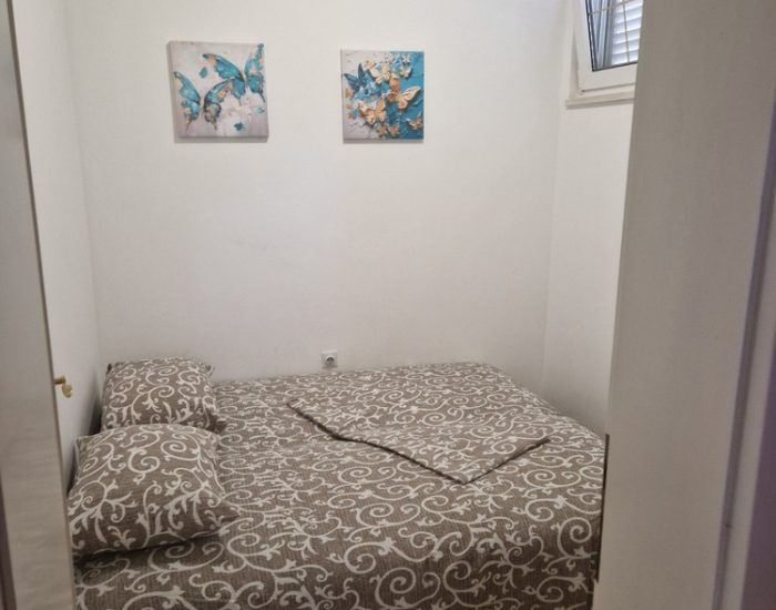 Smestaj-Apartmani-Stan-Mirjana-Sutomore-apartman.me00002-1