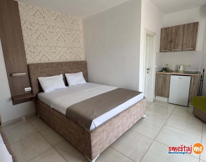 Smestaj-Apartments-Vila-Sara-M-Ulcinj-apartman.me00006