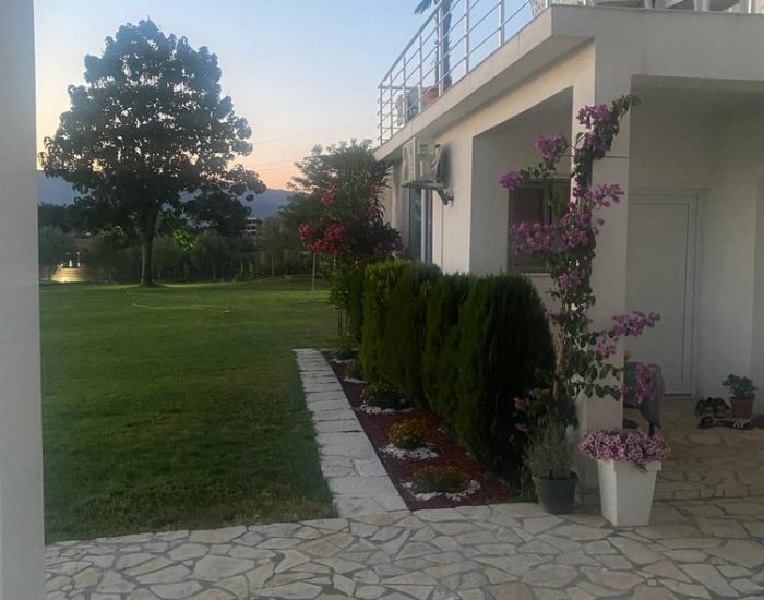 Smestaj-Apartments-Vila-Sara-M-Ulcinj-apartman.me00008