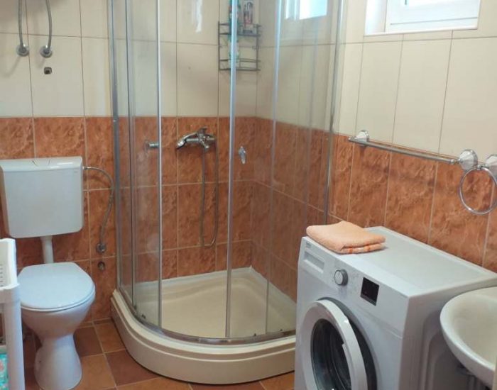 inbound2408120854759990226