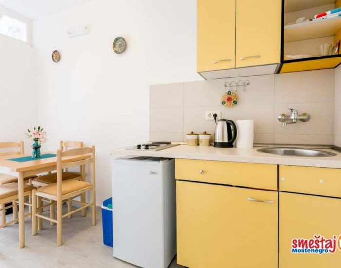 smestaj-Nadja-Bijela-apartmani03